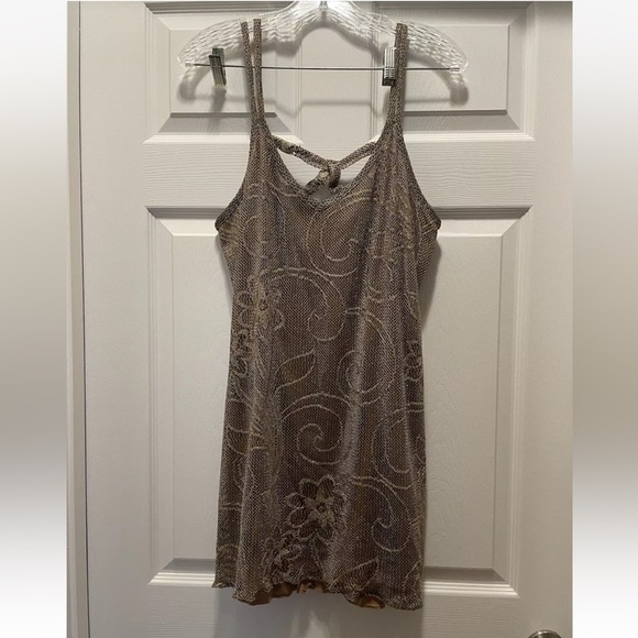 Joseph Ribkoff Gold Metallic Knit Sleeveless Blouse Size 16 - Picture 1 of 8